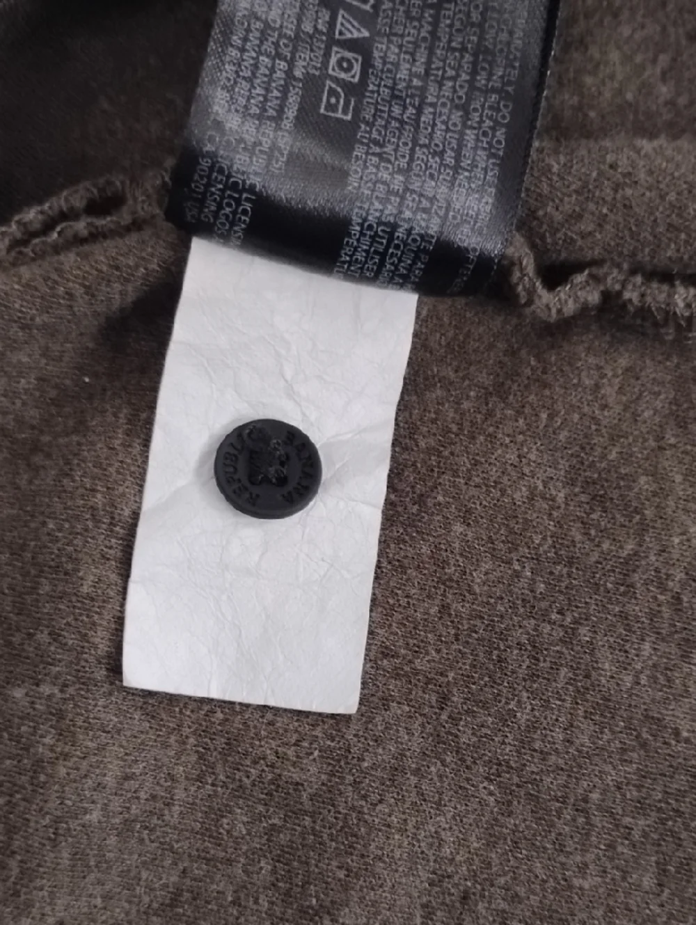 3/$20 Banana Republic Men's Olive Green Polo